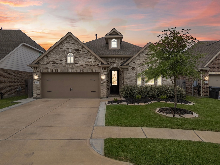 214 Gigi Place, Alvin, TX 77511 - photo 1