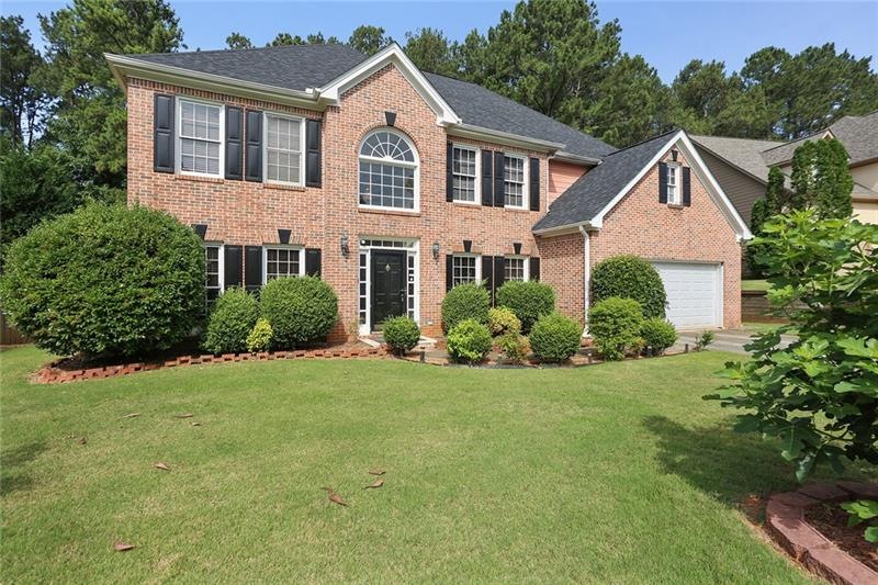 2180 Wildwood Lake Dr, Suwanee, GA 30024 - photo 1