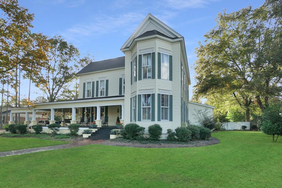 505 N Isabella St, Sylvester, GA 31791 - photo 1