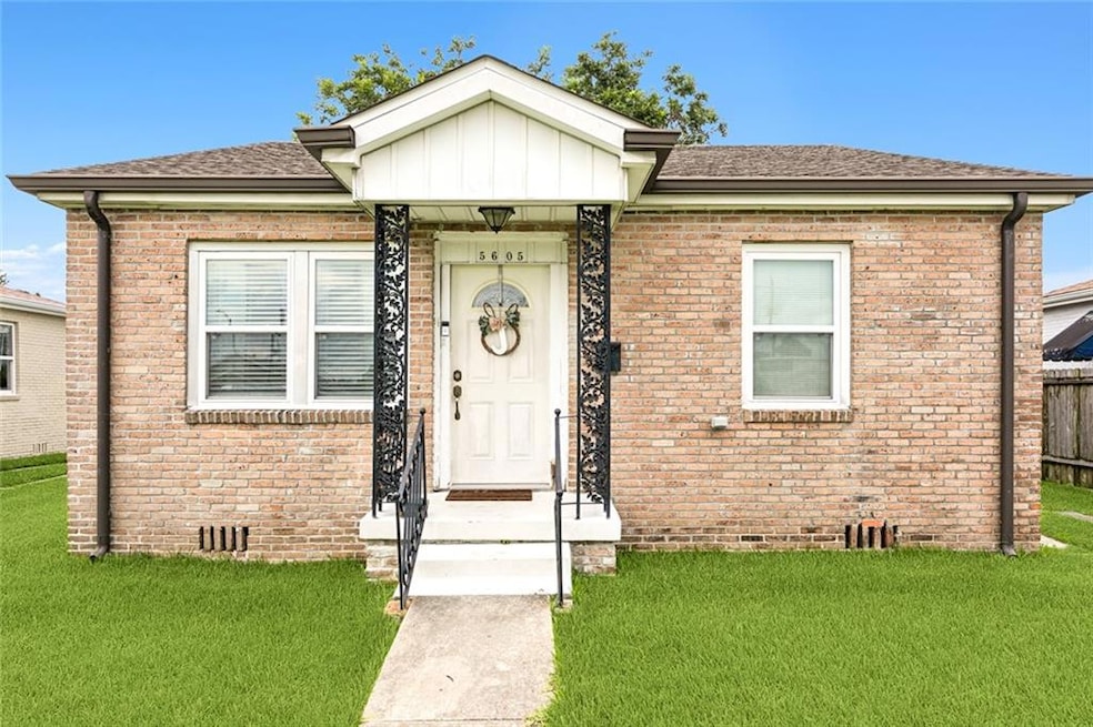 5605 Canal Blvd, New Orleans, LA 70124 - photo 1