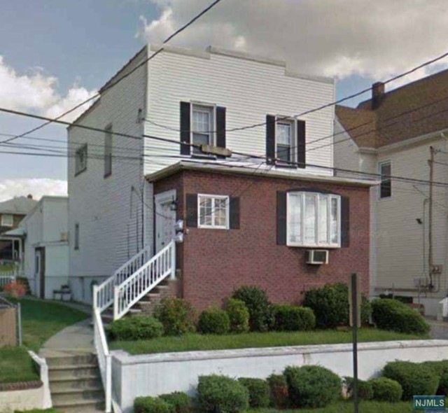 202 Orient Way unit 2nd Flr, Lyndhurst, NJ 07071 - photo 1