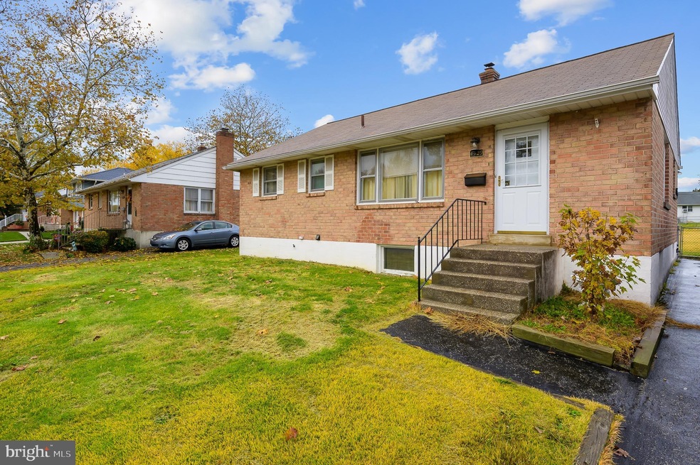 4429 Sandy Dr, Wilmington, DE 19808 - photo 1