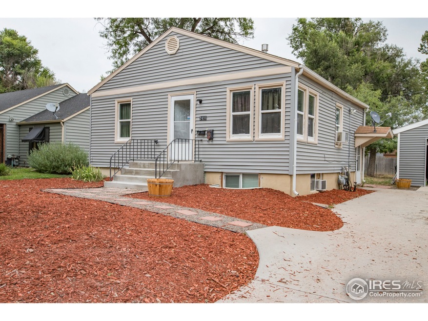 Each unit has its own outside entrance,