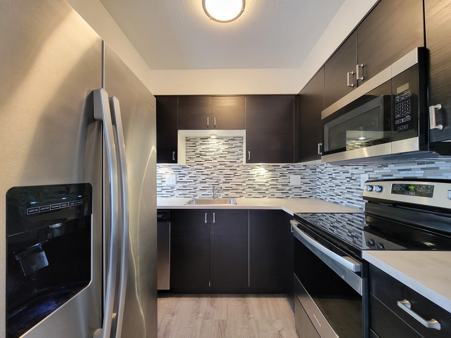 1418 Vermont St unit 9, Houston, TX 77006 - photo 1