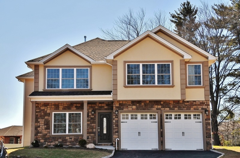 1245 Dovs Ct, Linden, NJ 07036 - photo 1