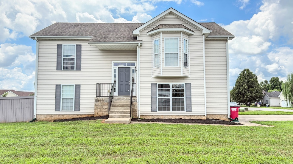 For Rent $1,900/month