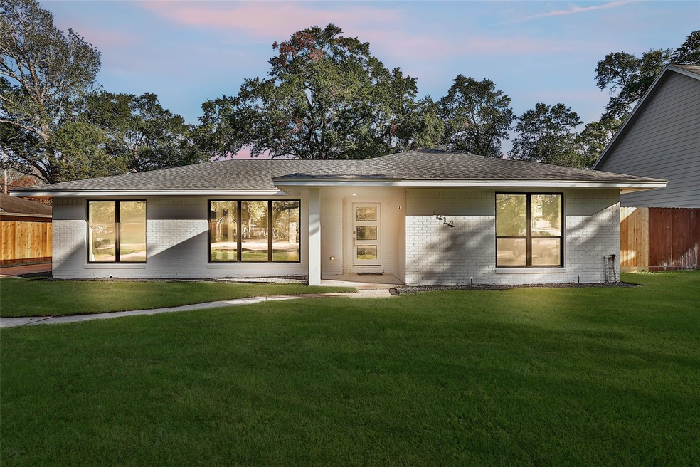 1414 Lehman St, Houston, TX 77018 - photo 1