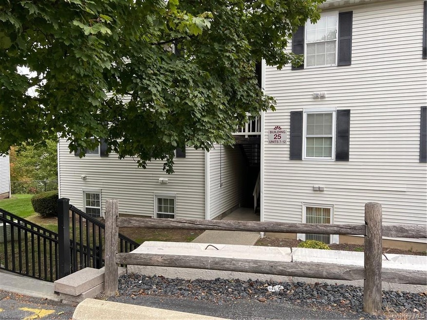25 Lexington Hill unit 7, Harriman, NY 10926 - photo 1