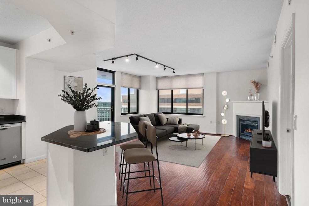 Continental Ballston unit 1011, Arlington, VA 22203 - photo 1