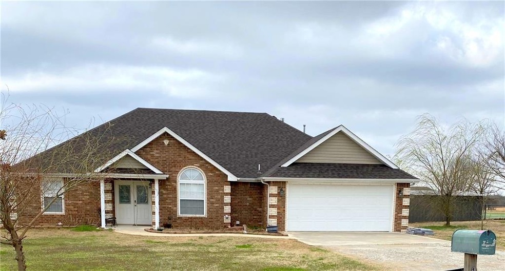 131 Steven Dr, Shawnee, OK 74804 - photo 1