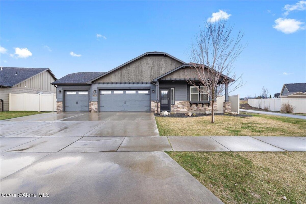 01-Front of home