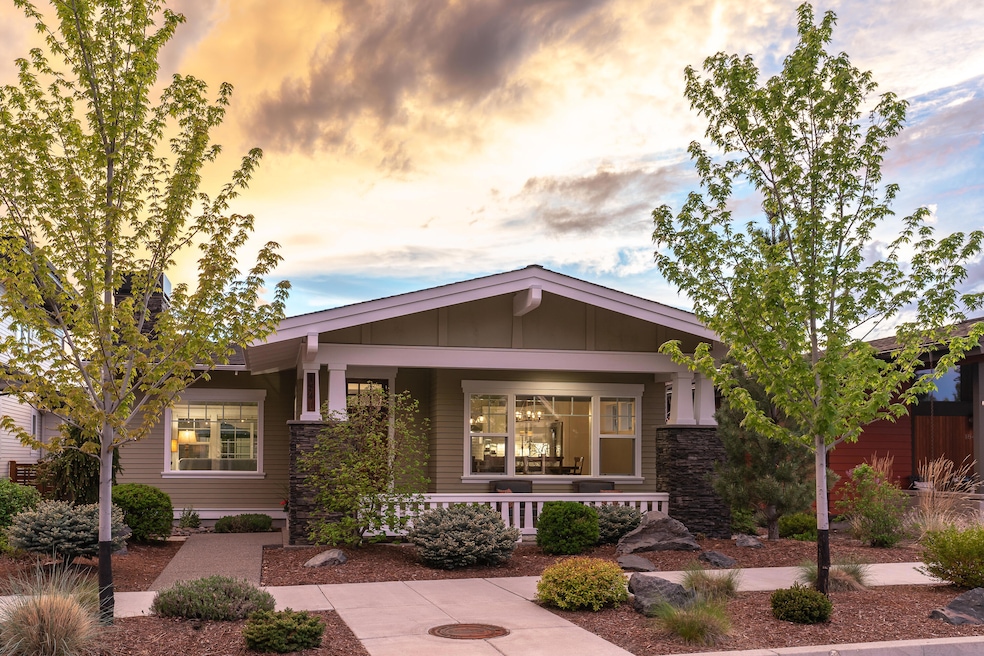 1841 NW Fields St, Bend, OR 97703 - photo 1