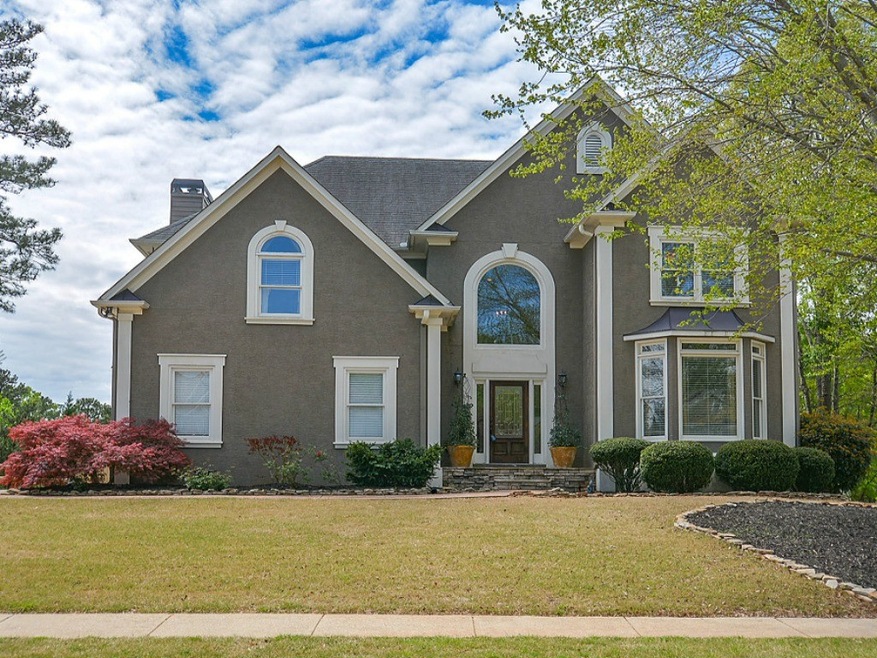 Stunning 5 bedroom, 3,5 bath beauty with wonderful