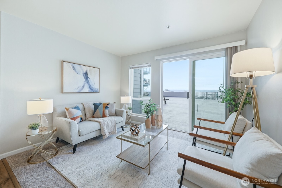 2818 Grand Ave unit B212, Everett, WA 98201 - photo 1