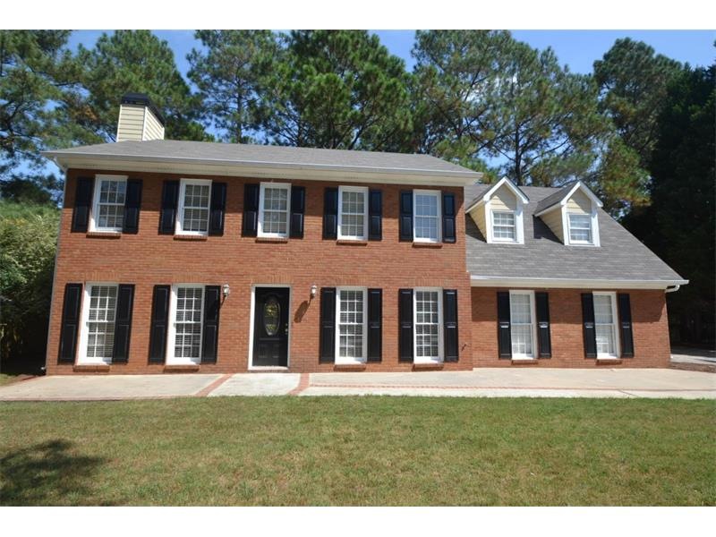 402 Honey Creek Ct SE unit 402, Conyers, GA 30094 - photo 1