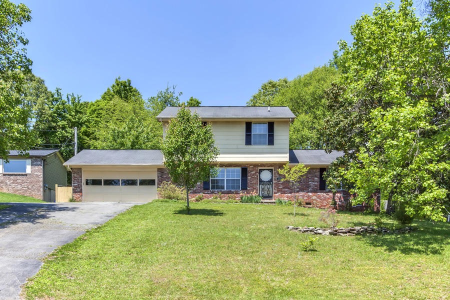 01_MarconiDrive_1525_Front