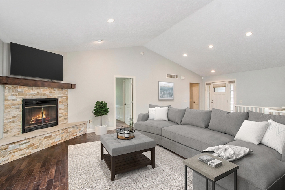 12031 Sandstone Dr, Wayland, MI 49348 - photo 1