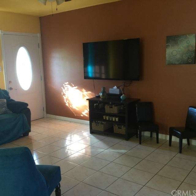 702 N Broadacres Ave, Compton, CA 90220 - photo 1