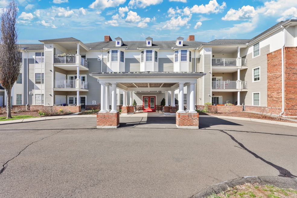 25 Cassandra Blvd unit 208, West Hartford, CT 06107 - photo 1