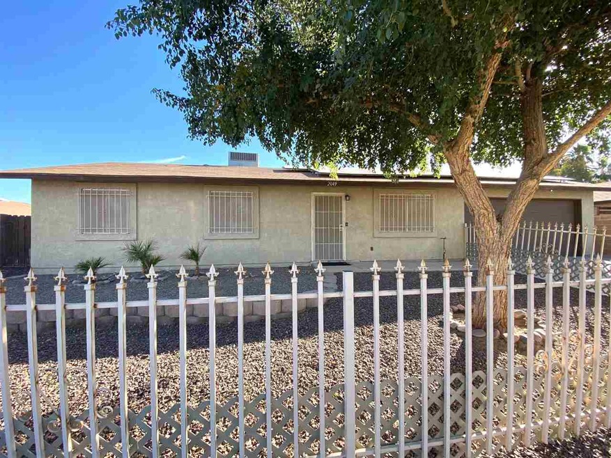 2049 S 46th Way, Yuma, AZ 85364 - photo 1