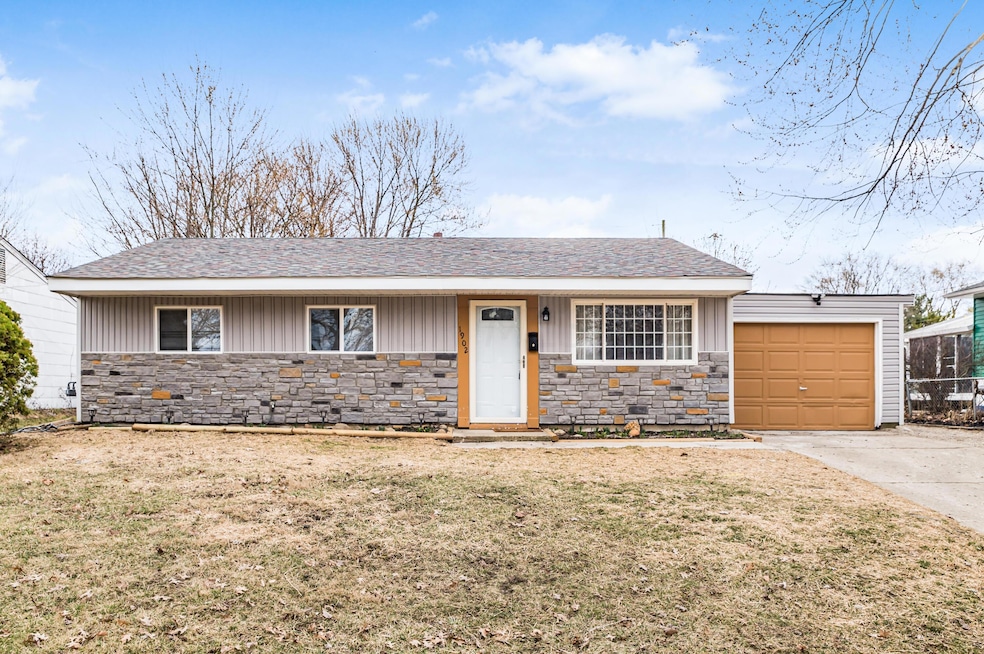 W_1902_Stetson_Rd-111