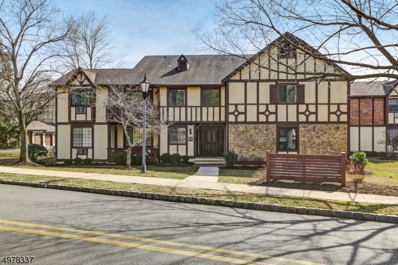 23 Canterbury Rd unit F, Chatham, NJ 07928 - photo 1