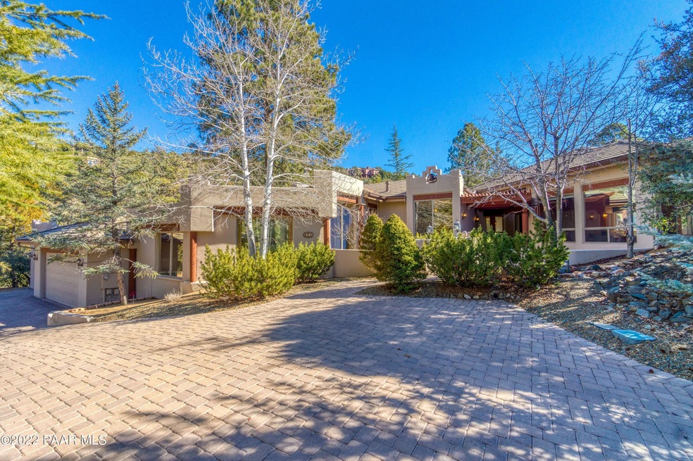 001_571 Donny Brook Circle!