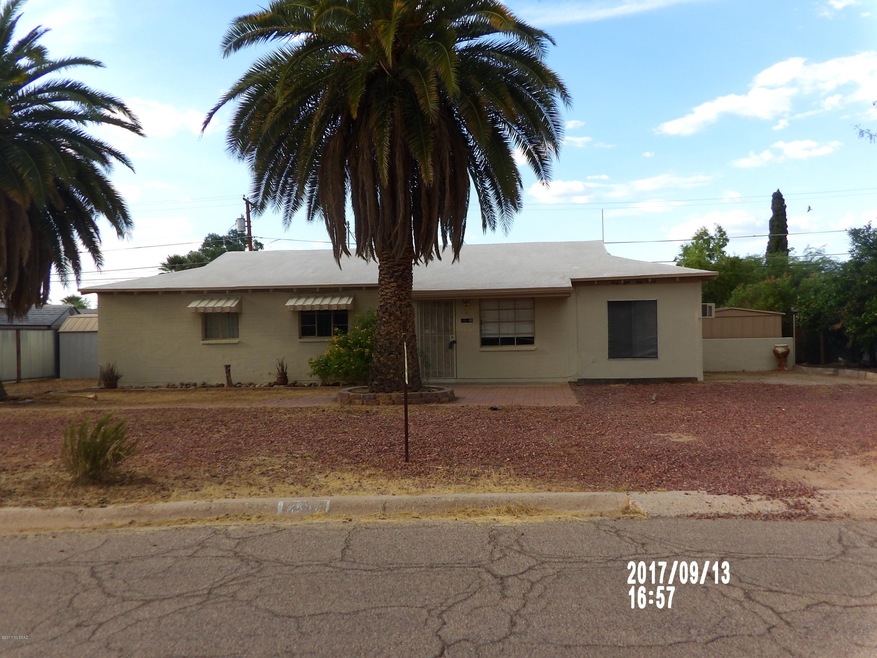 4857 E 17th St, Tucson, AZ 85711 - photo 1