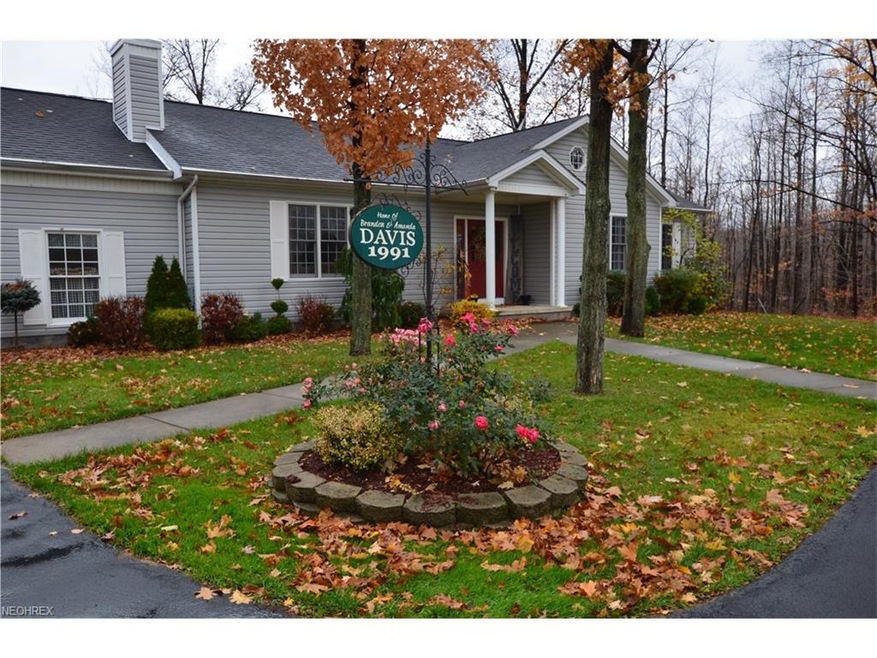 Covered entry porch and seasonal decorating to WEL