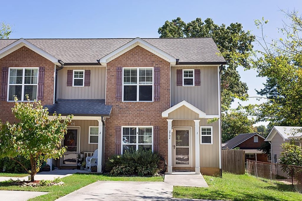 2704 Woodlawn Ave NW, Cleveland, TN 37312 - photo 1