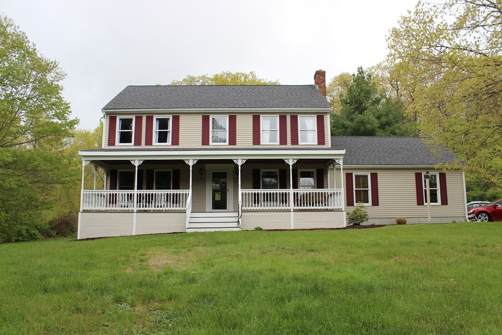 5 Spruce Cir, Hopedale, MA 01747 - photo 1