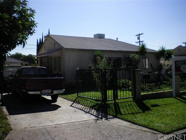 14454 Beaver St, Sylmar, CA 91342 - photo 1