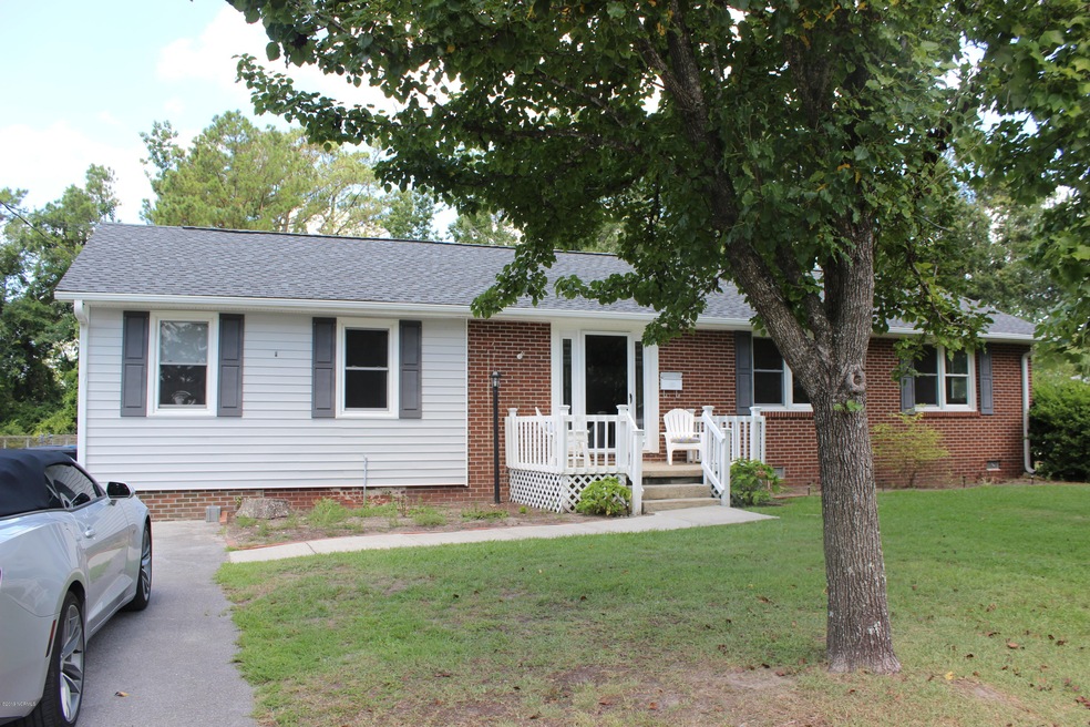 1019 Decatur Rd, Jacksonville, NC 28540 - photo 1