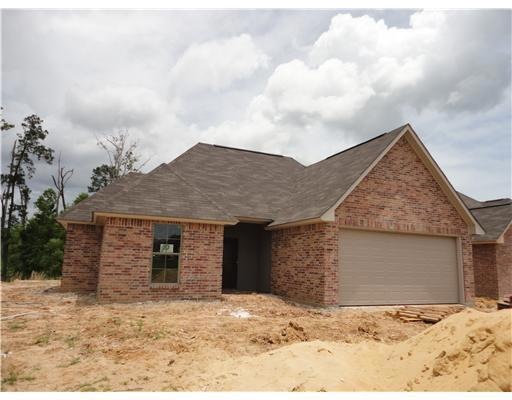 421 Crossover Dr, Pineville, LA 71360 - photo 1