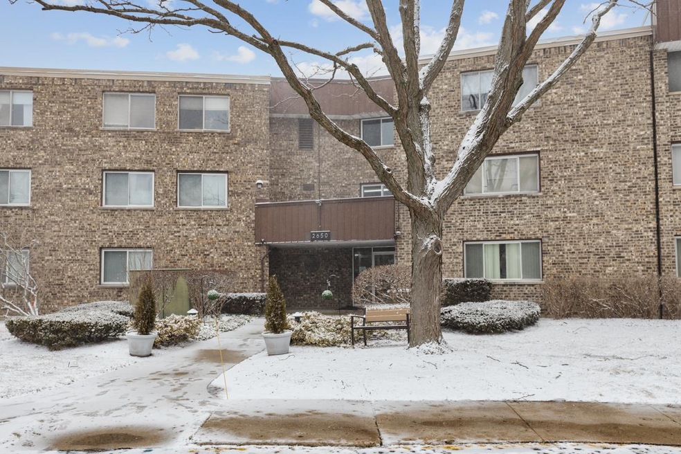 Brookwood Condos unit 224, Rolling Meadows, IL 60008 - photo 1