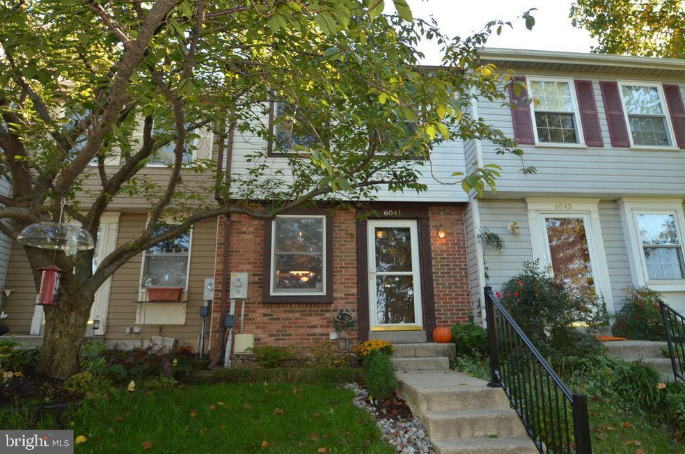 6041 Rowanberry Dr, Elkridge, MD 21075 - photo 1