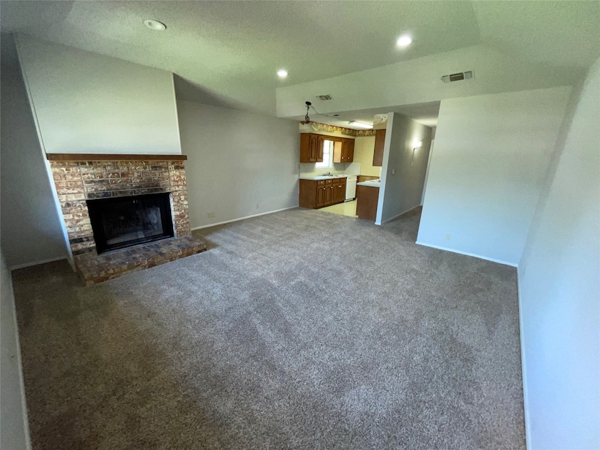 For Rent $1,000/month