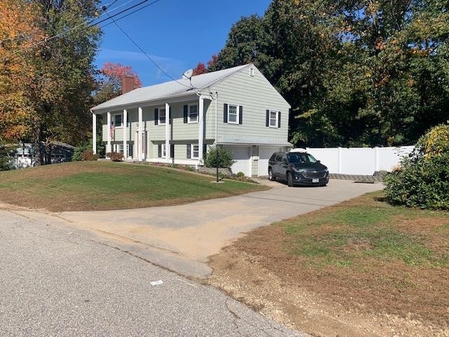 5 Strawberry Hill Dr, Rochester, NH 03867 - photo 1