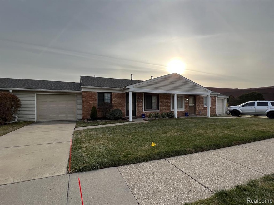 16636 Eastland St, Roseville, MI 48066 - photo 1