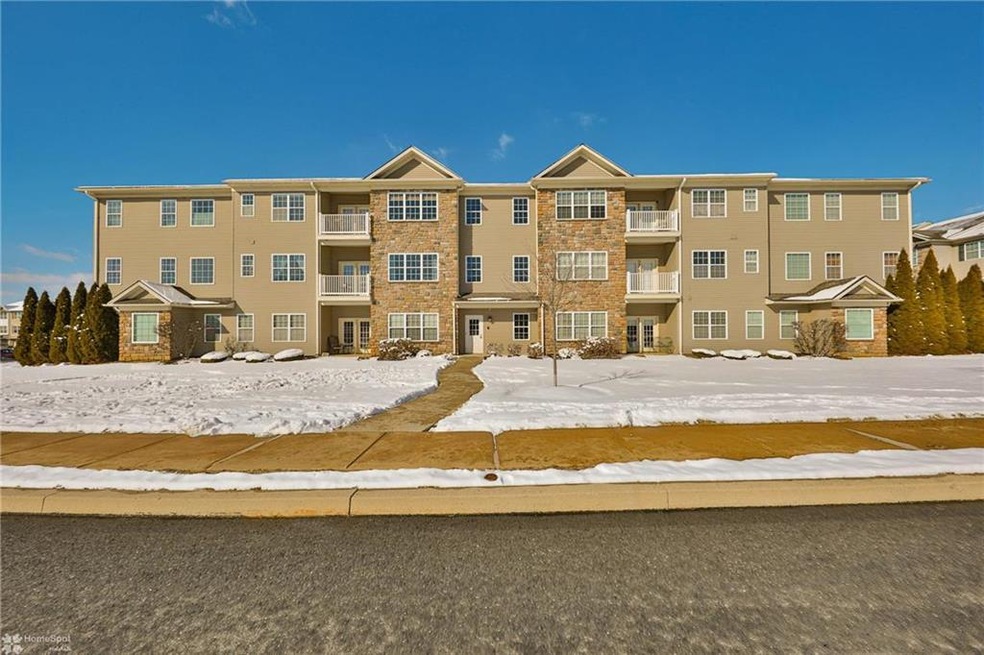 6855 Pioneer Dr, Macungie, PA 18062 - photo 1