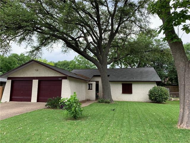 Welcome to 9228 Meadow Vale! This is a home for comfort, convenience and character.