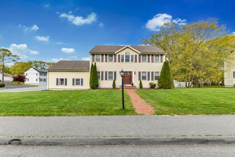 71 Concetta Sass Dr, Randolph, MA 02368 - photo 1