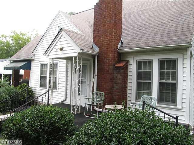 931 Straight St, Asheboro, NC 27203 - photo 1