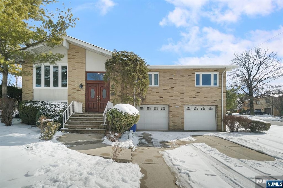 45 Center St, Englewood Cliffs, NJ 07632 - photo 1