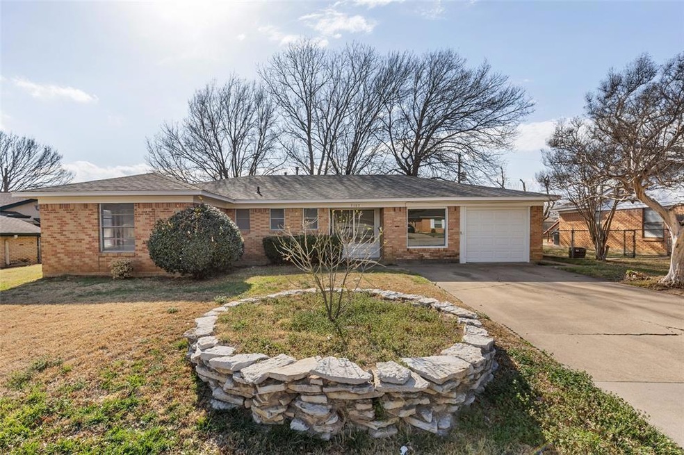 5105 Maryanna Way, North Richland Hills, TX 76180 - photo 1