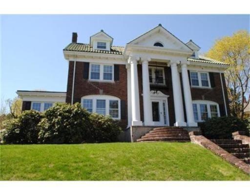 40 Hutchinson Rd, Arlington, MA 02474 - photo 1