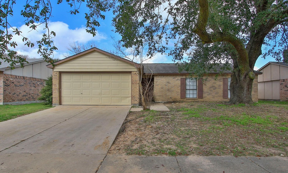 24306 Rockin Seven Dr, Hockley, TX 77447 - photo 1