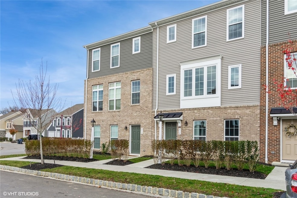 210 Gress Rd, Cranberry Township, PA 16066 - photo 1