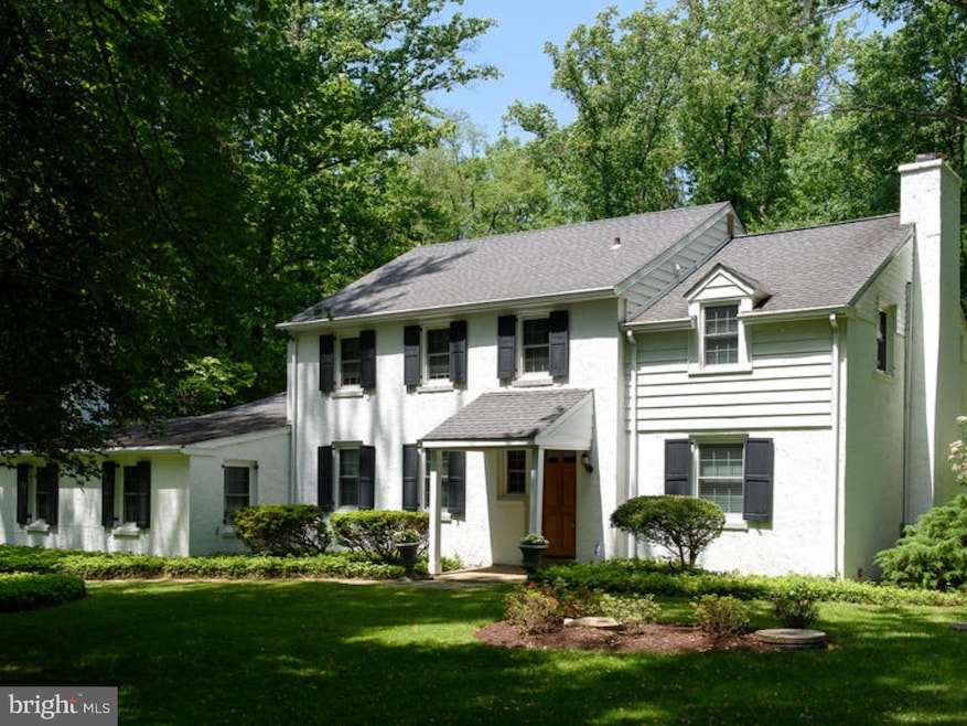 1539 Sugartown Rd, Paoli, PA 19301 - photo 1