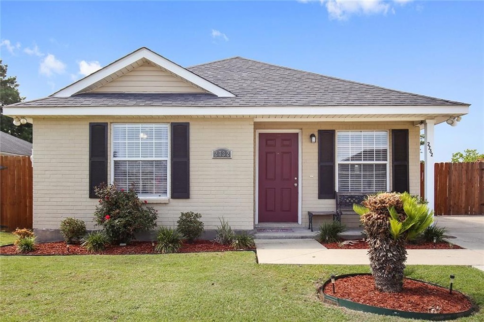 2732 Bayou Des Cannes Dr, Marrero, LA 70072 - photo 1